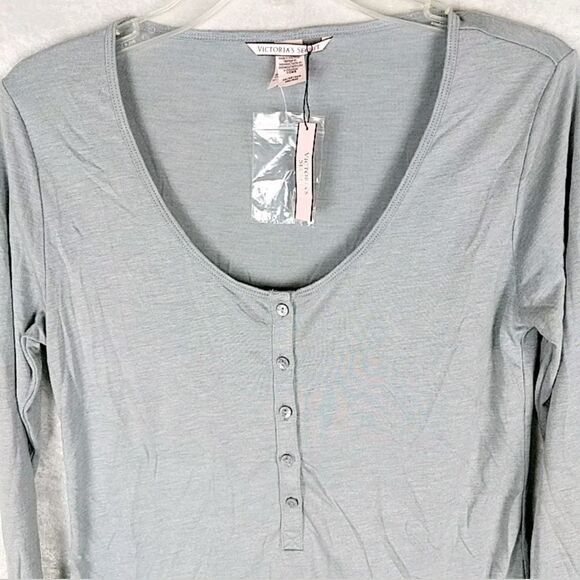 VS sleep shirt Angel  sz XS new - Picture 3 of 5